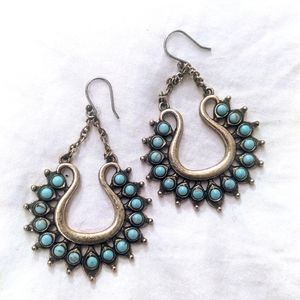 Bronze/gold plated earrings with turquoise